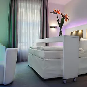 4* Szálloda Grand Downtown